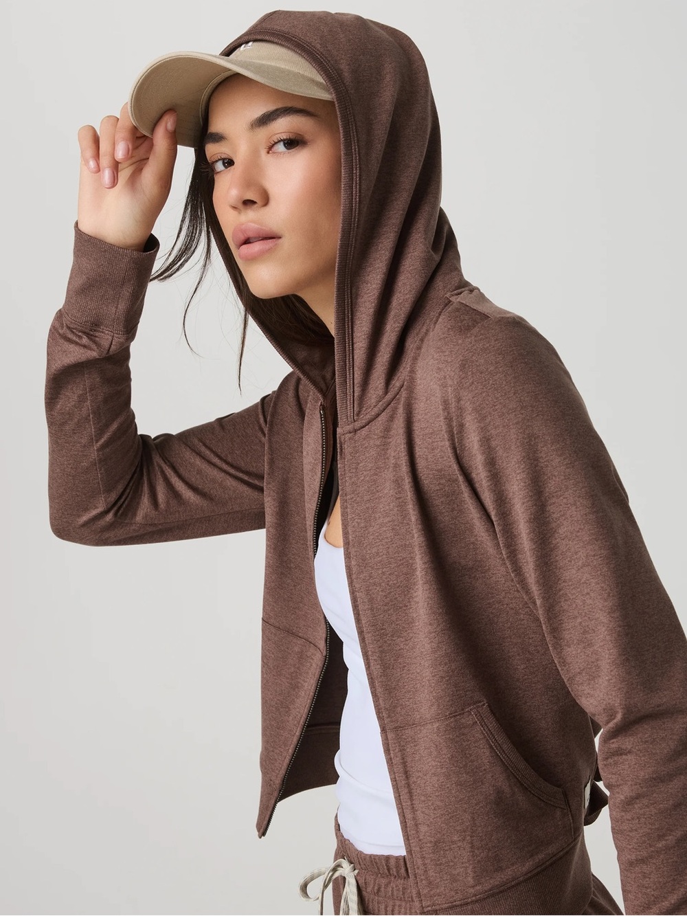 Vuori Halo Mini Full Zip Hoodie Sable Heather Size Large Like New!!